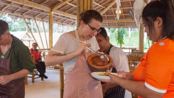 3 hours Khao Lak Cooking Class and Market Visit