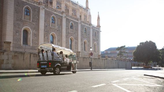 Express Tour of Madrid in Private Eco Tuk Tuk