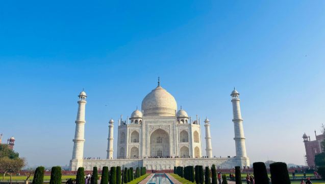 Agra: Skip-the-Line Taj Mahal & Agra Fort Private Guided Tour