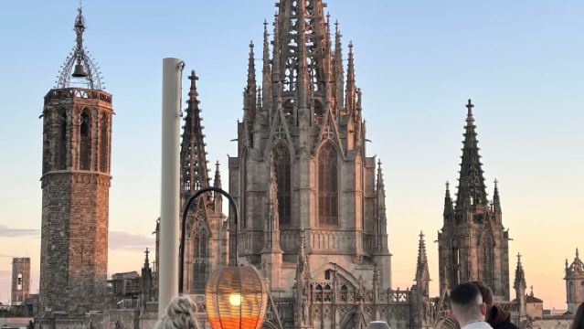 Barcelona - Lawatan Sehari [Lanskap Seni Bina Gaudi]