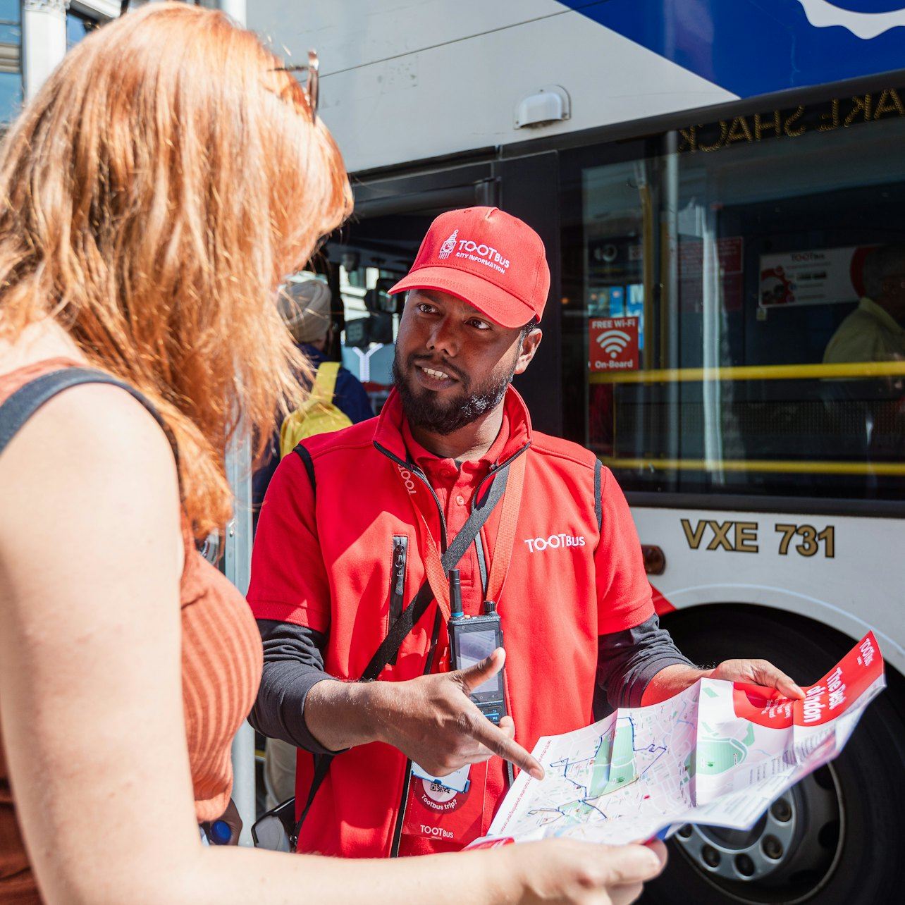 Tootbus Londres : Circuit en bus à arrêts multiples