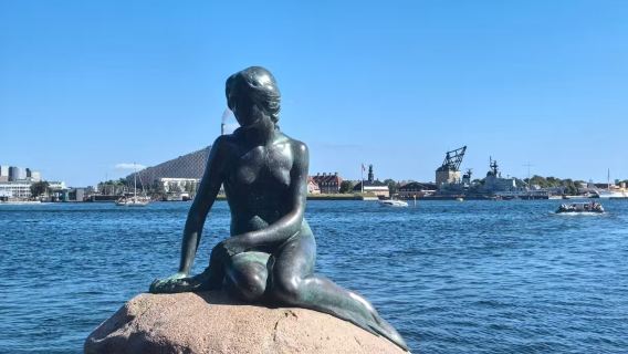 丹麥哥本哈根打卡小美人魚+新港運河+王室景點+圓塔包車一日遊