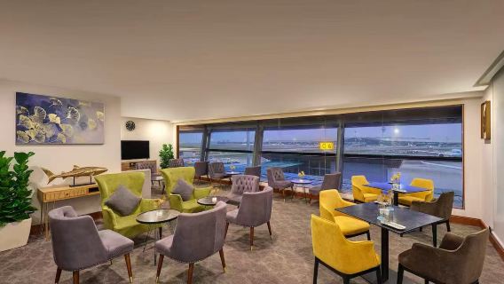 Kuala Lumpur International Airport Terminal 1 (KLIA T1) Sky Suite Airport Lounge 3hr Lounge Experience