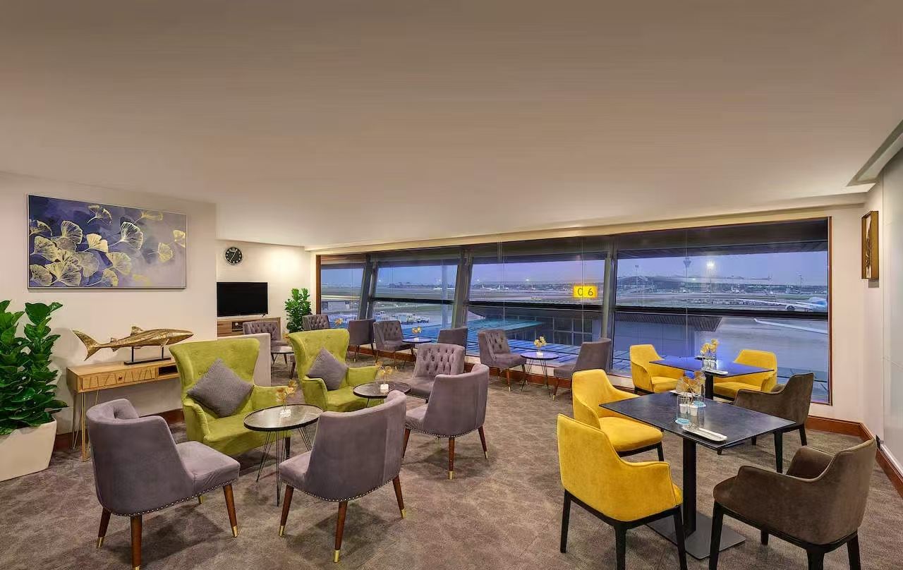 Kuala Lumpur International Airport Terminal 1 (KLIA T1) Sky Suite Airport Lounge 3hr Lounge Experience