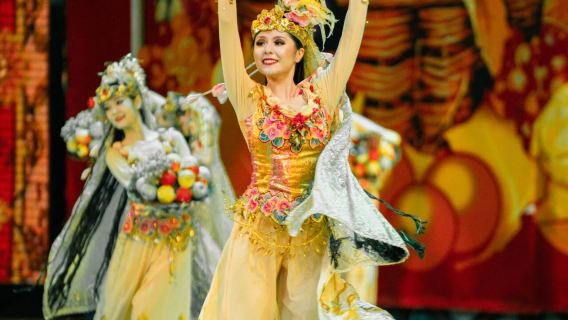 Pertunjukan epik 'Seribu Kali Xinjiang' di Teater Besar Xinjiang + lawatan bebas di Bazar Antarabangsa Xinjiang yang wajib dilihat di Xinjiang
