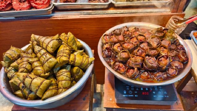 From Shanghai: Suzhou Garden &Temple Day Excursion—Humble Administrator's Garden + Hanshan