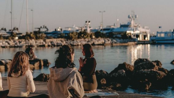 Yoga, Thiền Định & Đi Bộ Ven Biển tại Antibes