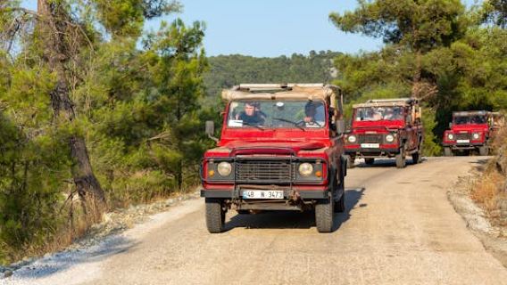 Marmaris 4x4 safari and boat cruise with onboard lunch from Marmaris hotels
