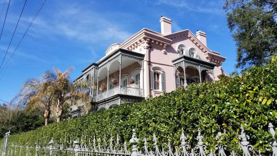Passeio Glamoroso pelo Bairro Jardim