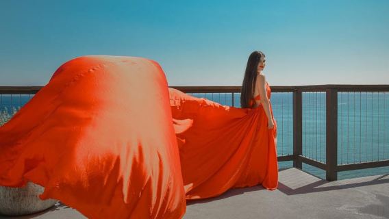 Flying Dress Photoshoot for Women in Sousse
