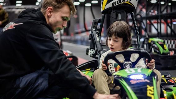 Brasov: Indoor Electric Karting Experience at VMAX Brasov