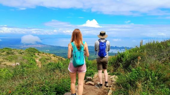 Granada: Volcano Day! Mombacho Crater Hike and Masaya Volcano Night Sightseeing Tour