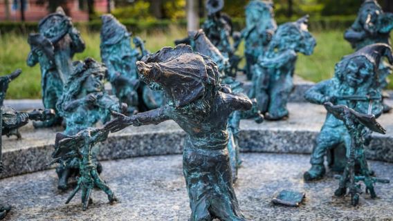 Breslavia: Tour a Piedi della Città Vecchia e di Ostrów Tumski in Inglese