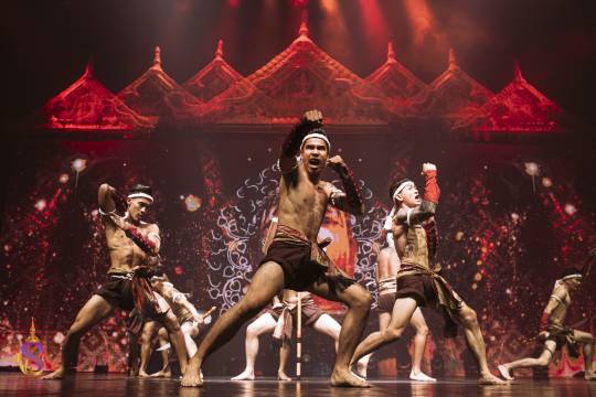 曼谷暹羅奇緣秀| 皇家銀河號遊湄南河日落遊|夜遊 -Asiatique 河畔夜市碼頭