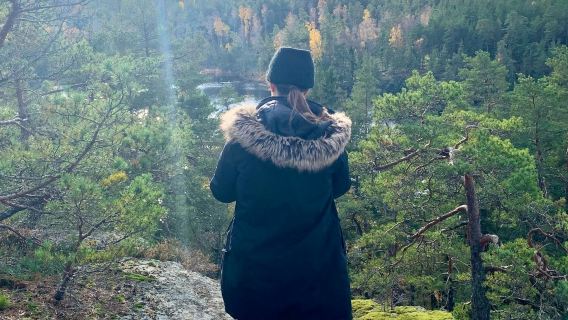 Stockholm: Nature Reserve Hiking Tour + Campfire Lunch + Roundtrip Transport