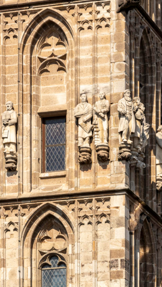 Cologne Cathedral + Cologne Christmas Markets + Cologne Chocolate Museum Private Charter Day Tour