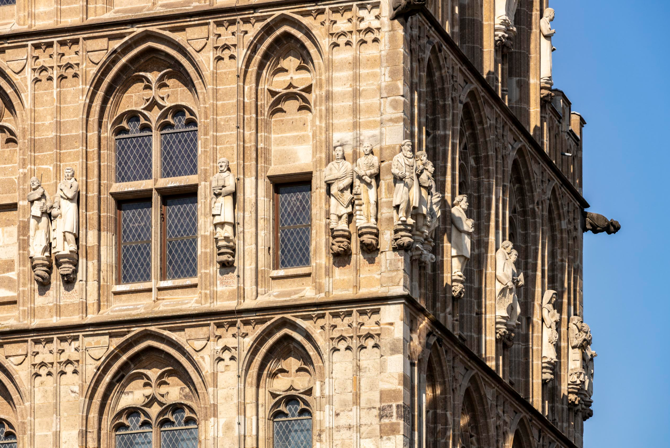 เยอรมนี + อาสนวิหารโคโลญ + ตลาดคริสต์มาสโคโลญ + พิพิธภัณฑ์ช็อกโกแลตโคโลญ ทัวร์ 1 วัน