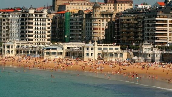 San Juan de Gaztelugatxe, Bermeo, Mundaka & Gernika: Day Tour from Bilbao