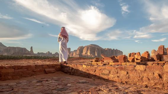 Saudi Arabia Al Ula Tour: Dadan Site & Ikma Valley English Bus Join-in Tour
