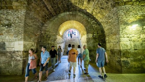 Spalato: tour dedicato al Trono di Spade con la cantina del Palazzo di Diocleziano