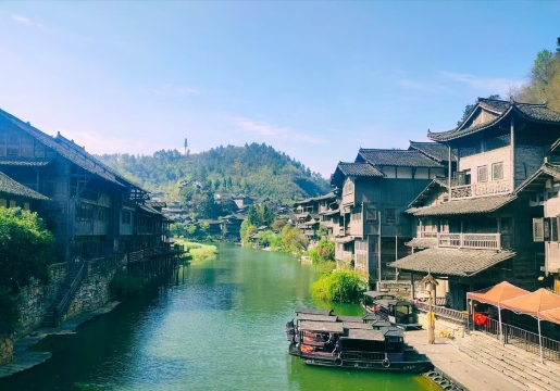 烏江寨+茅臺鎮1915廣場+四渡赤水紀念園：探秘之旅