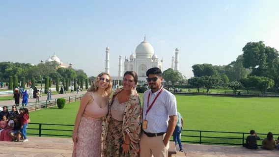 Da Delhi Taj Mahal e Agra, gita di un giorno intero in auto privata.