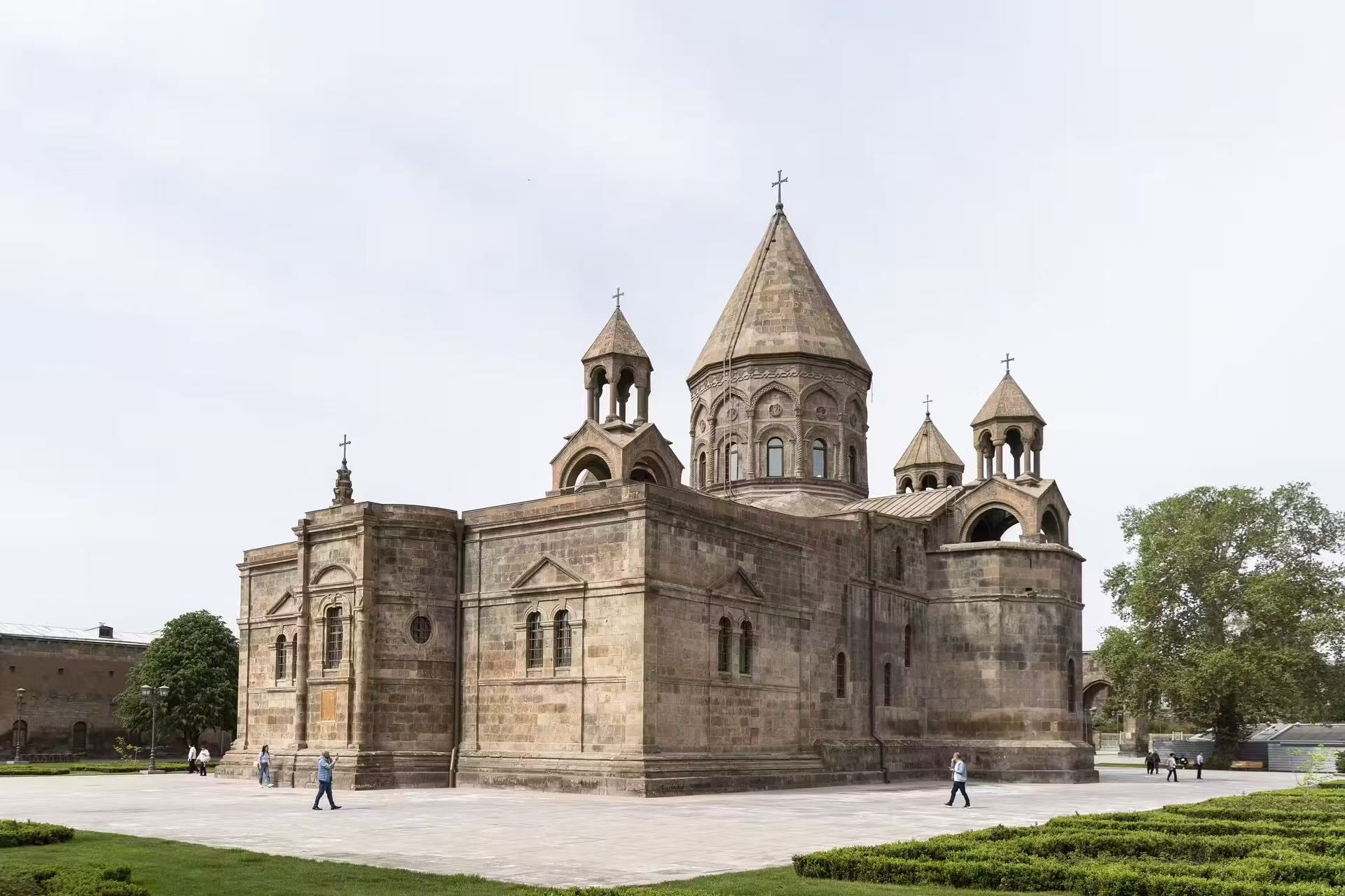 埃裡溫來回：埃奇米阿津主教座堂＋茲瓦爾特諾茨考古遺址