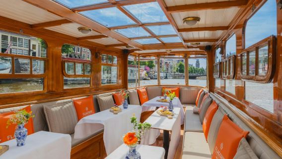 Amsterdam: Flagship Cheese & Wine Cruise