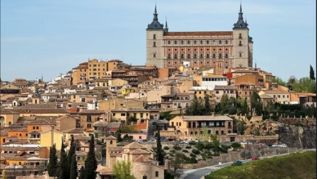 Lawatan sehari sewaan peribadi tersuai di Madrid + Bandar Lama Toledo, Sepanyol + penyesuaian tarikan pelancongan