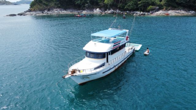 ทัวร์ 1 วันตกปลาที่เกาะราชา ภูเก็ต [เรือตกปลา|ทัวร์กลุ่มเล็กพิเศษ|บาร์บีคิวปิ้งย่าง