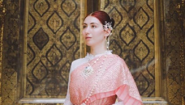 Bangkok: Noleggio di abiti tradizionali thailandesi per 1 giorno con opzione di servizio fotografico