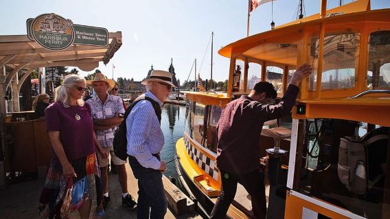 Victoria Bites and Sights Tour with Food, Drinks and Ferry