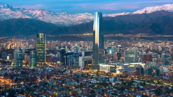 Santiago: Private Walking Tour of the City Center.