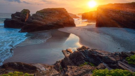 Excursion to Cathedrals Beach, Ribadeo, and Tapia de Casariego