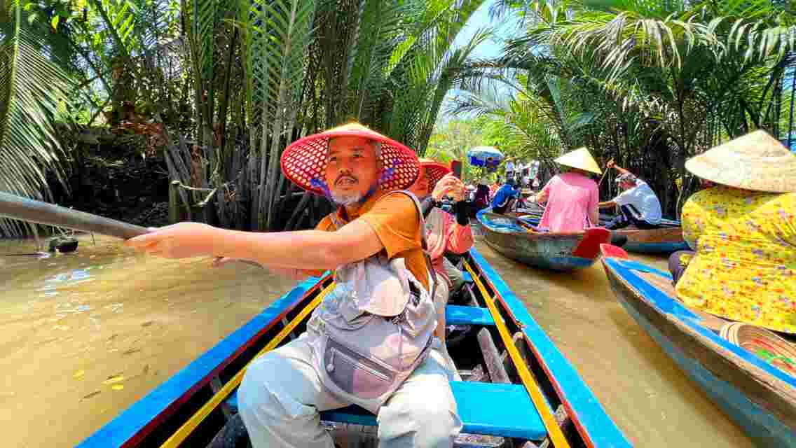Deluxe Tour Cu Chi Tunnels + Mekong Delta 1 Day Optional Including