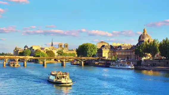 法國巴黎艾菲爾鐵塔+塞納河+亞歷山大三世橋+協和廣場一日遊