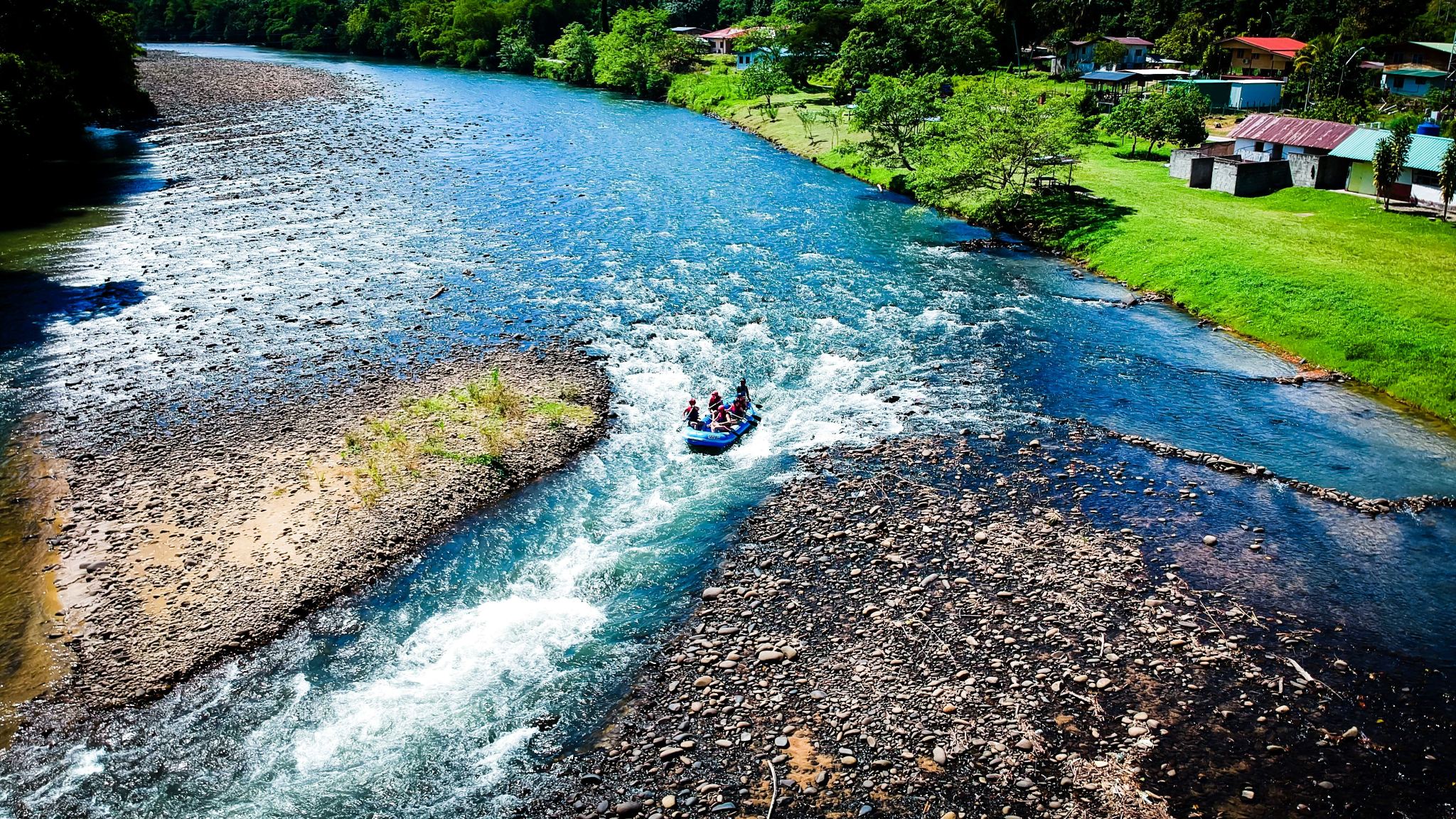ทัวร์ล่องแก่งน้ำเชี่ยว Riverbug Kiulu พร้อมอาหารกลางวัน
