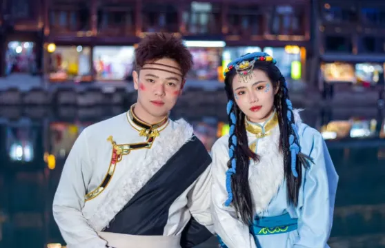 揭陽Trip Moments【婚禮跟拍 街拍 抓拍 航拍 攝影錄影/多語言翻譯/底片全送/動作指導】