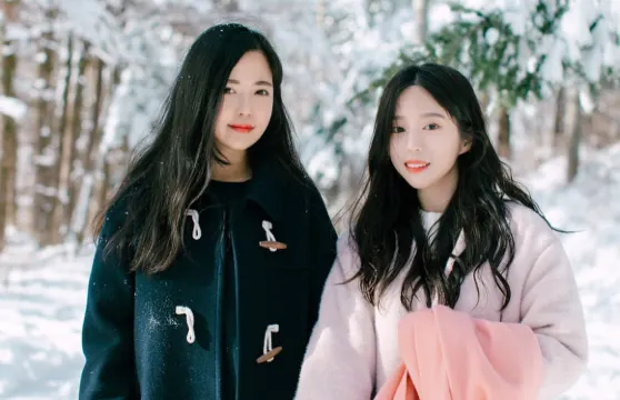 法國阿維尼翁Trip Moments【約拍跟拍婚拍街拍抓拍航拍攝影攝像/多語言翻譯/動作指導】