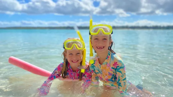 perjalanan satu hari K'gari ke Pulau Fraser [Termasuk Makan Siang, Antar-Jemput ke Hervey Bay, Snorkeling/ perahu kayak]