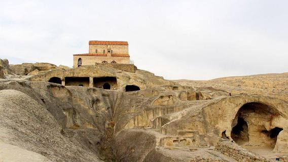 Desde Tbilisi: visita guiada a Mtskheta, Jvari, Gori y Uplistsikhe