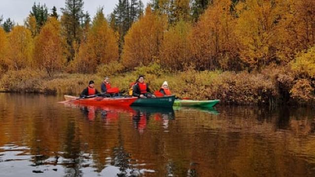 Levi: Piacevole escursione in canoa sul fiume Ounasjoki