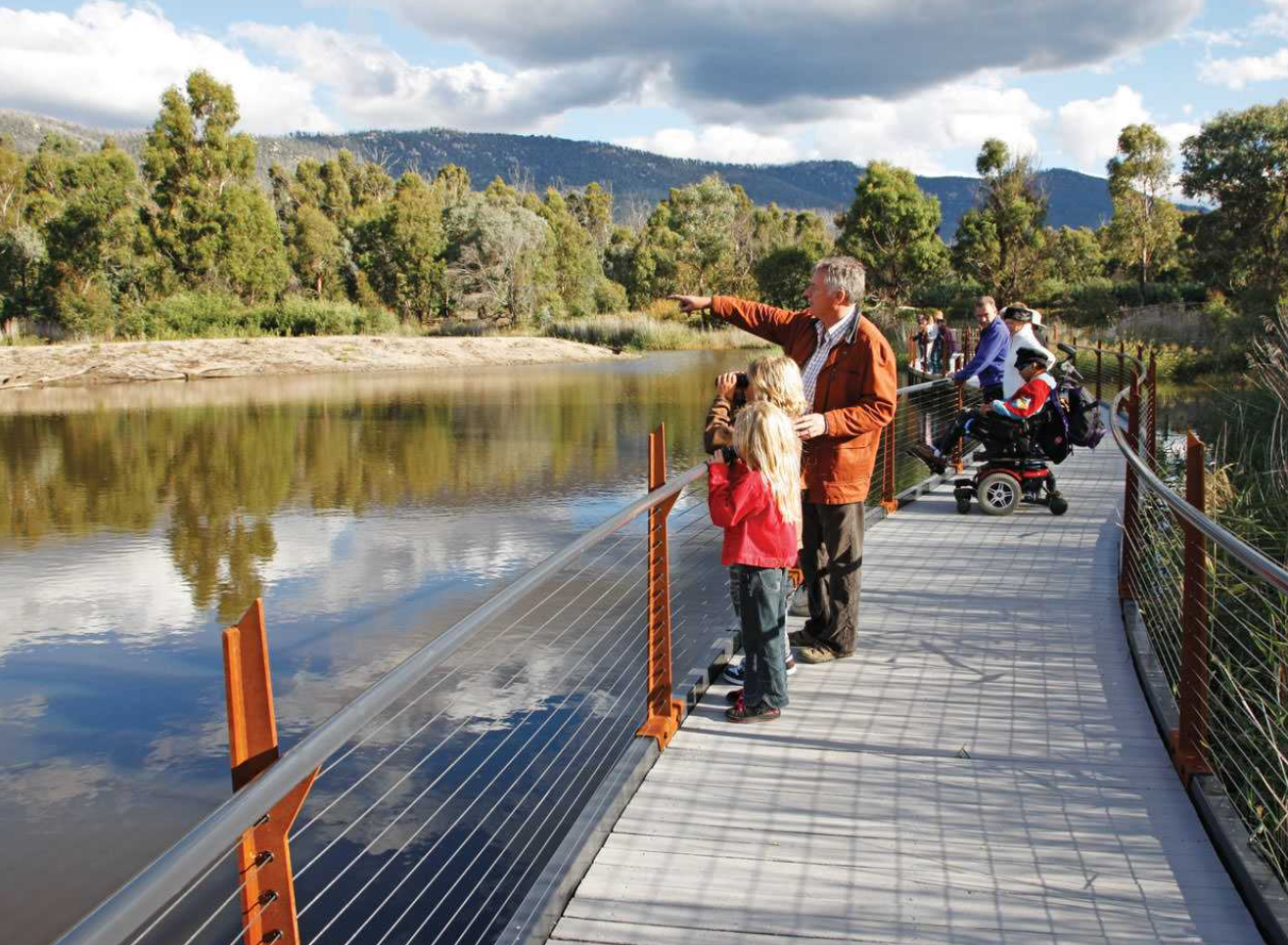 特賓比拉自然探秘 + 卡金頓小人國童話奇遇一日遊