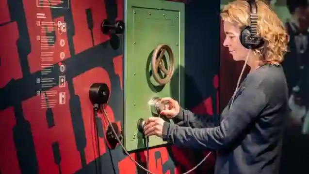 Berlin: German Spy Museum Flexible Entry Ticket