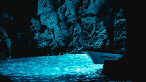Grotta Azzurra, Hvar e 5 isole: tour in motoscafo