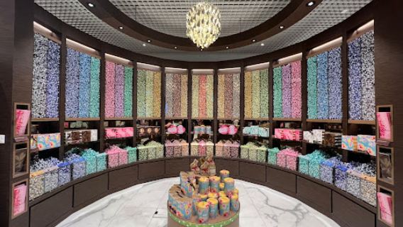 蘇黎世一日遊【老城區+蘇黎世湖+巧克力博物館+蘇黎世市政廳】中文