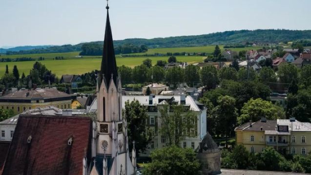 [Sewaan Peribadi Pilihan] Vienna: Lawatan Sehari ke Lembah Wachau + Melk [Perkhidmatan Bahasa Cina]