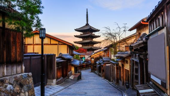 Εκδρομή μιας ημέρας από Οσάκα/Κιότο | Ιερό Φουσίμι Ινάρι + Αρασιγιάμα + Ναός Κινκακού-τζι + Ναός Κιγιομίζου