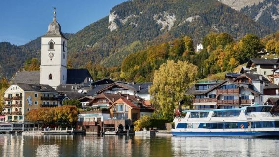 Hin- und Rückfahrt von München ~ Tagesausflug nach Salzburg und Seenregion (Geteilte Tour)