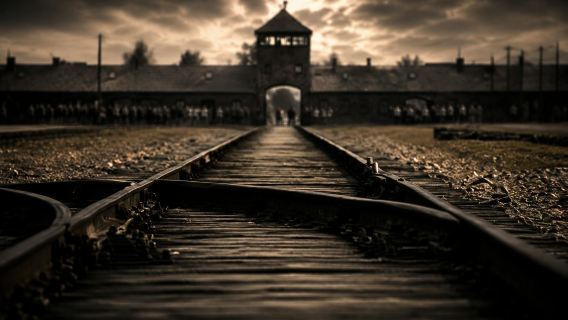 Passeio guiado em Auschwitz-Birkenau com embarque em Cracóvia